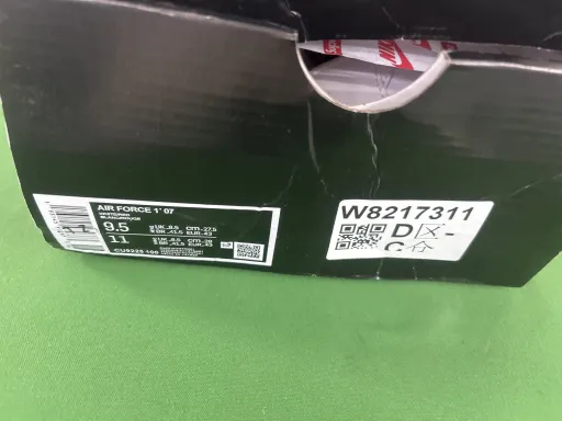 style:supreme white ( 4