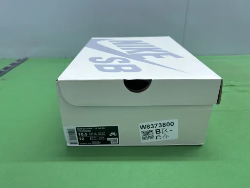 款式配色:HQ8487-500