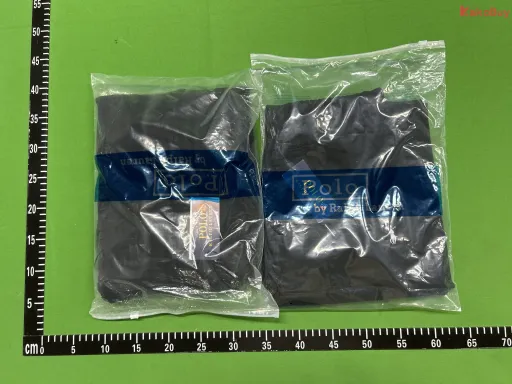 黑色拉链套装 白