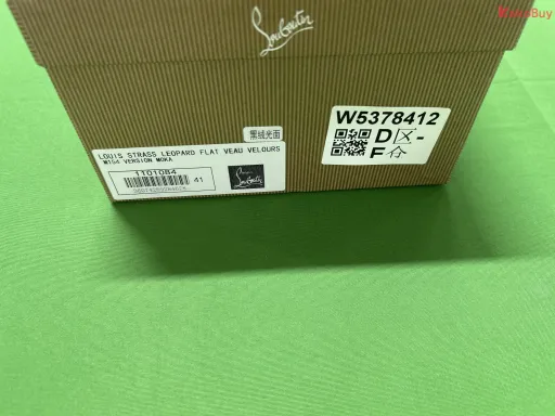 尺码:41 皮鞋码（比运动鞋码大）