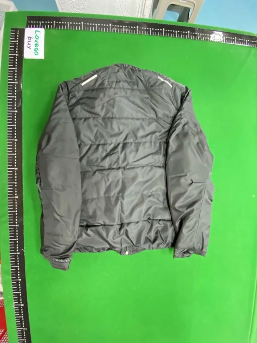 黑色连帽羽绒服（可隐藏）（无质量问题不退不换）