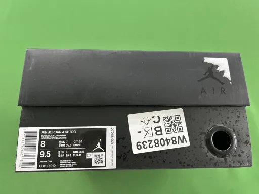 配色:Aj4 黑猫 CU1110-010