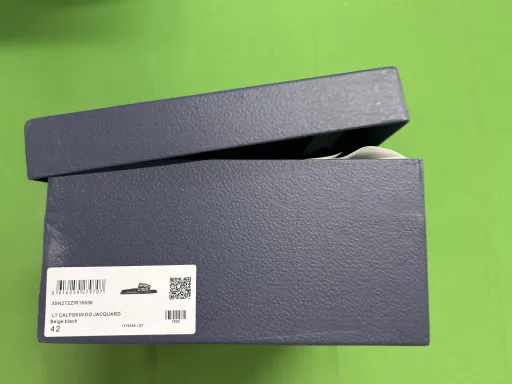 翻盖黑白拖