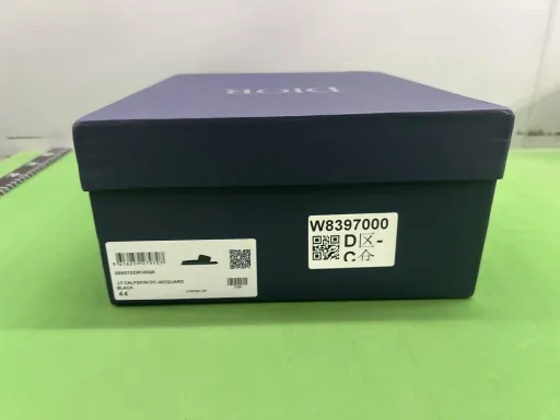 翻盖纯黑拖