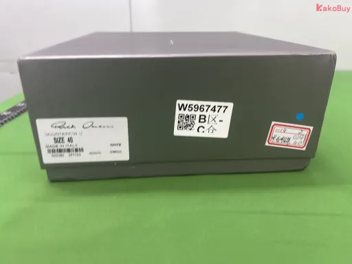 倒三角白色粗鞋带