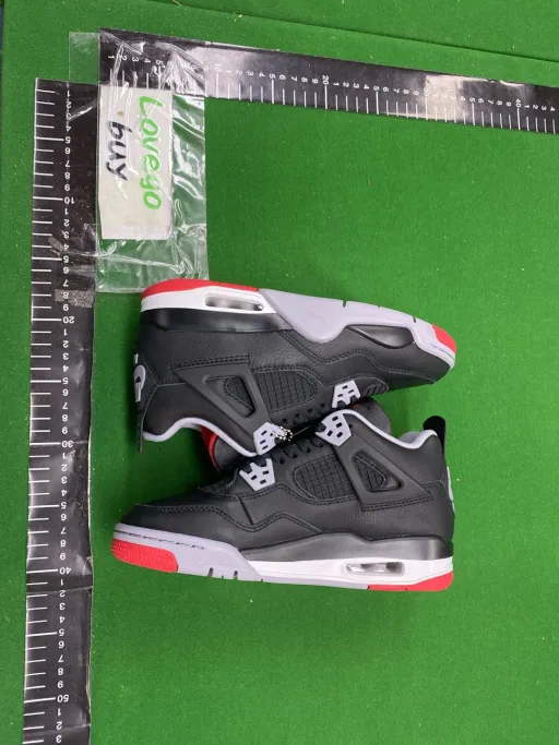 AJ4皮面黑红FV5029-006