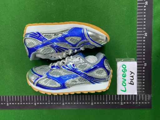 Color matching: 755915V2X401375蓝色(35-47)