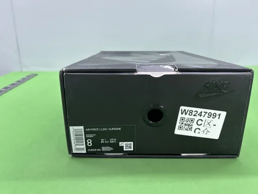 配色:Supreme空军纯黑CU9225-001
