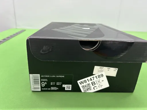 配色:upreme联名 白红logoCU9225-100