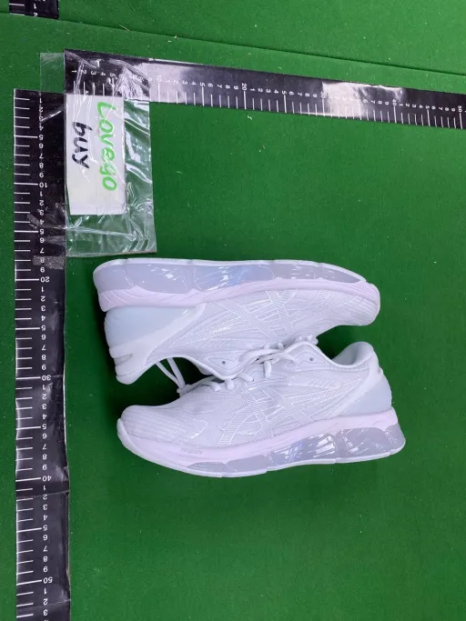 Color matching: 白灰 1203A305-100