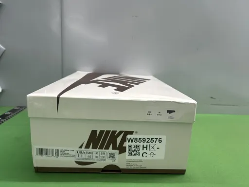 配色:黑棕倒钩低帮 DM7866-202