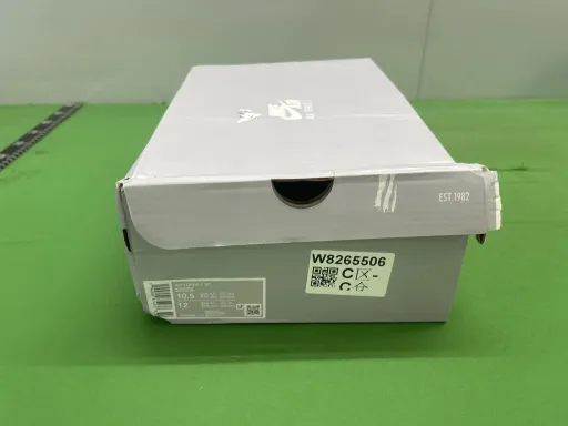 款式配色:纯白低帮CW2288-111