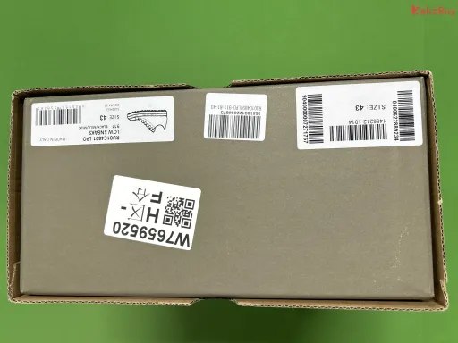 黑白皮面