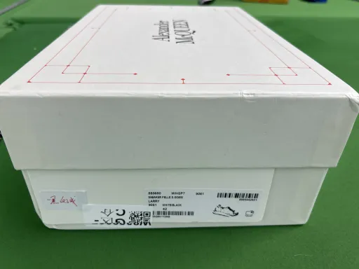 配色（款式）:黑绒尾