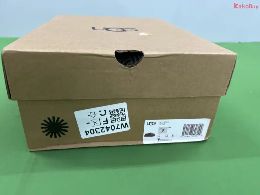 款式配色:PALACE 龙虎 1122553 黑色 35-45