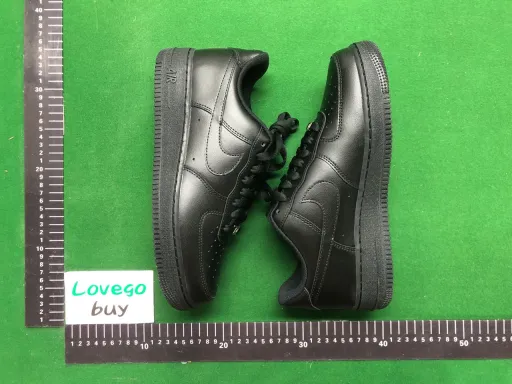 Style Color Matching: AF1 纯黑低帮CW2288-001