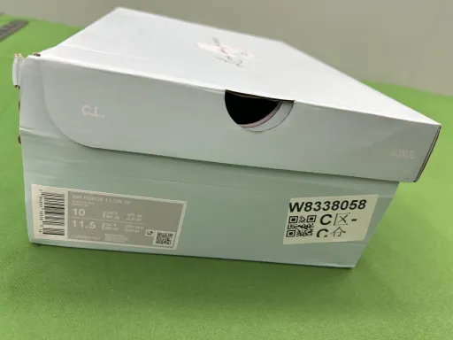 款式配色:CZ8065-001 黑色