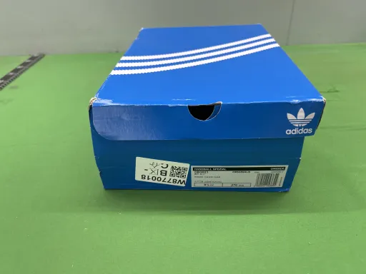 深蓝白阿迪 DB3021
