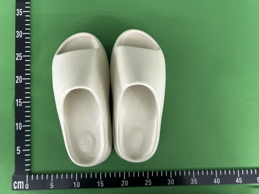 款式:拖鞋 骨白 GW6345