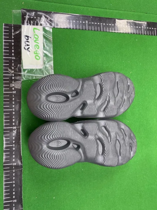 style: 洞洞鞋 黑玛瑙 HP8739