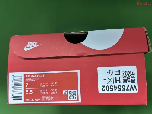 款式:604133-050 全黑