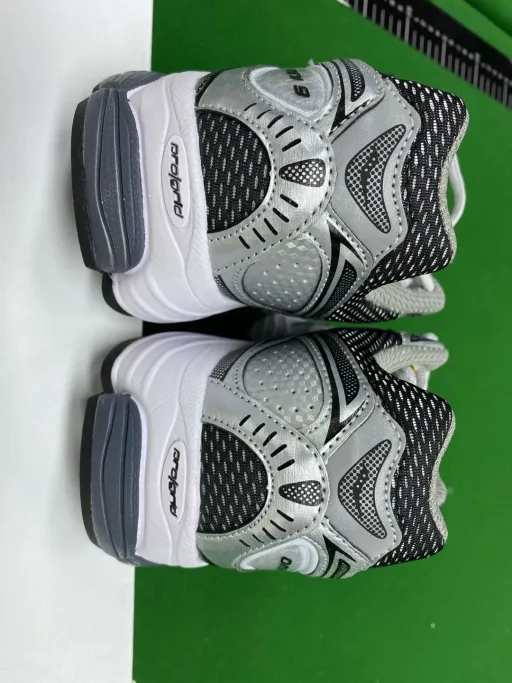 Color matching: S70739-8