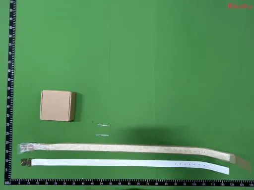 白色金扣