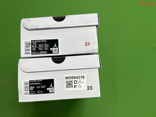 aj4-白红扣