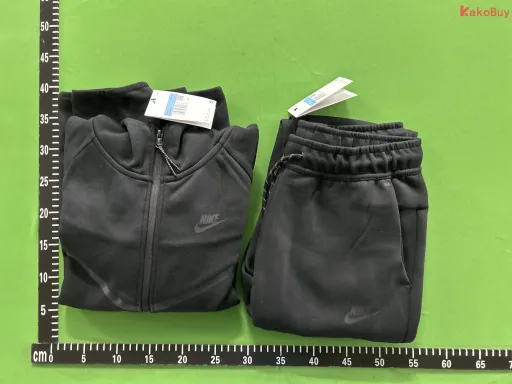全黑