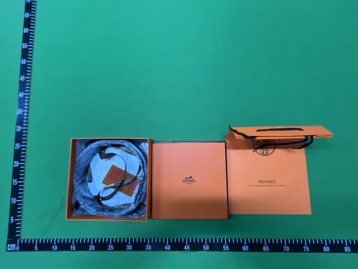 color(with gift box):sliver black