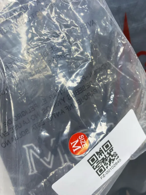 B8367脚口穿绳酒红色