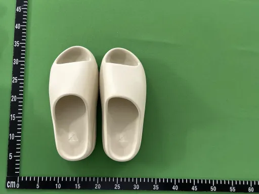 款式:拖鞋款式随机，同意下单后不退换