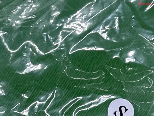 黑色连帽套装（徽章）
