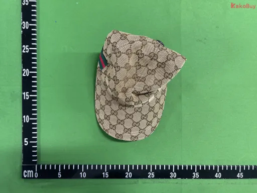 驼色