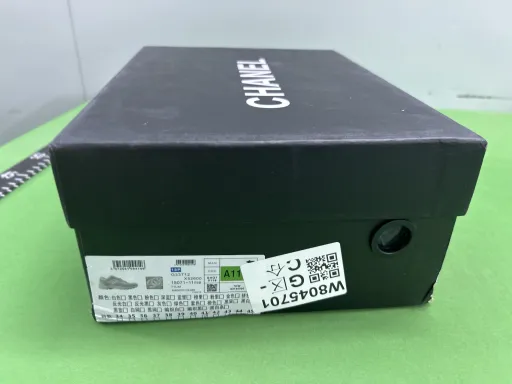 黑白底