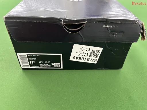 supreme联名纯白
