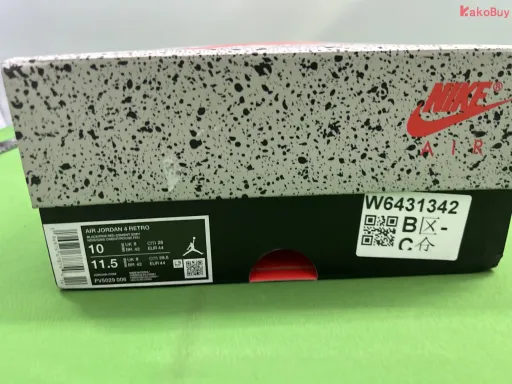 AJ4皮面黑红FV5029-006