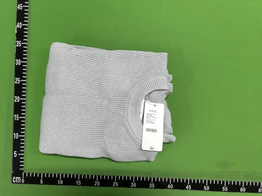 Color :Light gray