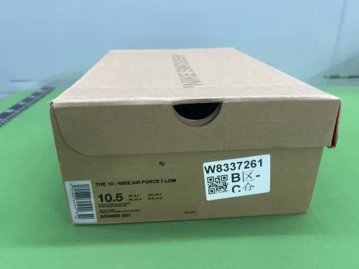 配色:OW白黑 AO4606-001