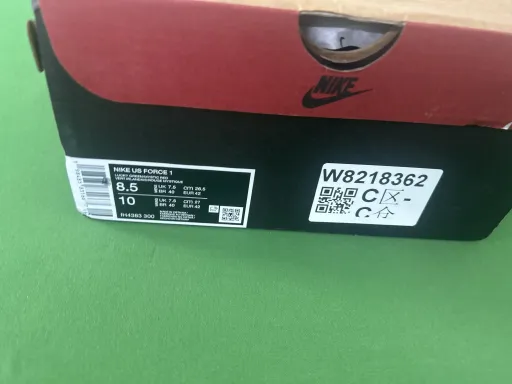 配色:打工人2.0 IH4383-300
