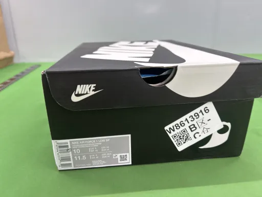 配色:CPFM 紫色 FQ7069-500