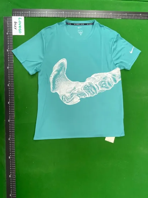 style: NK绿蓝短袖