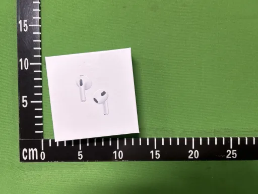 AirPods 3  （四代）