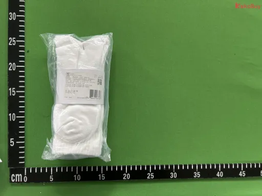 四季白色长筒