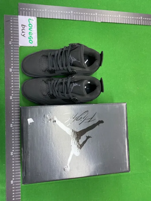★Aj4-all black