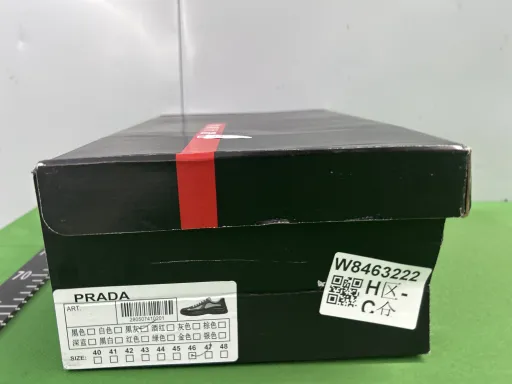 4E3400黑灰