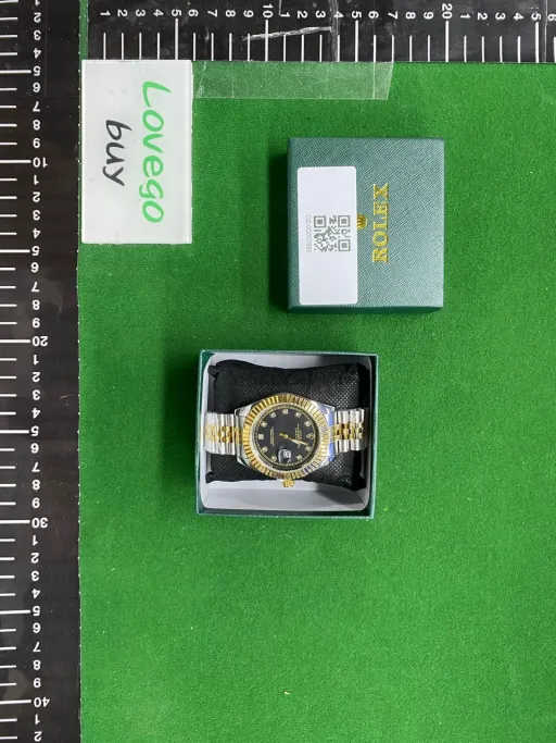Log imitation mechanical 12 diamonds gold and black