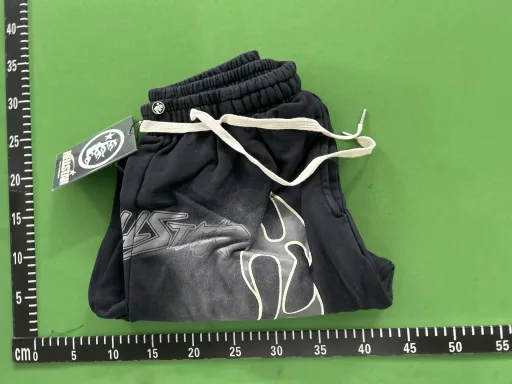 701 黑色