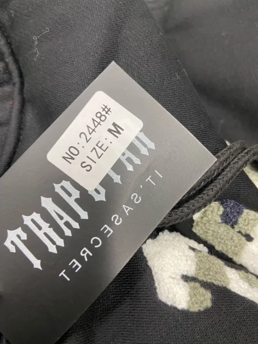 8842 black and brown trousers