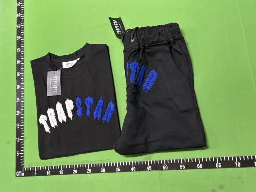 633黑色